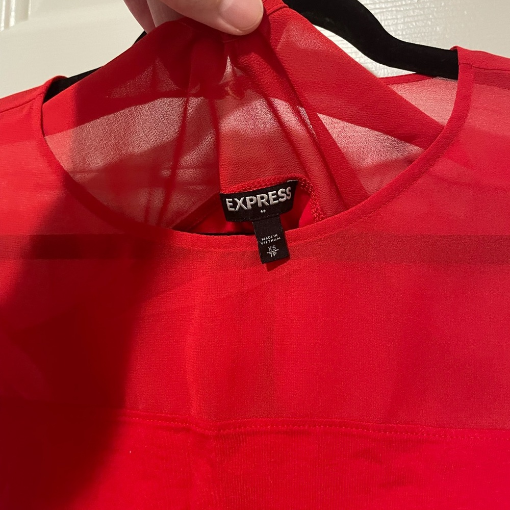 Express top - Picture 2 of 3